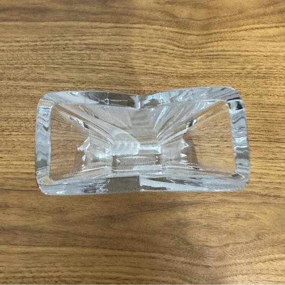 Mikasa Art Deco Style 90’s Clear Frosted Satin
Crystal Flared Vase Heavy Glass - Picture 9 of 9